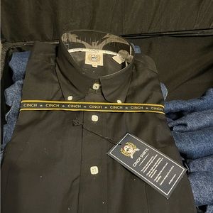 Cinch New with Tag button down long sleeve shirt Black size small